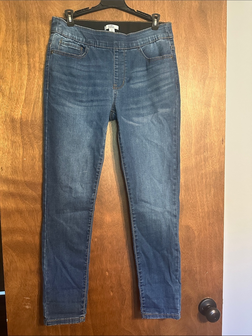 Kohl's Women's Slim Jeans in Medium Blue Wash